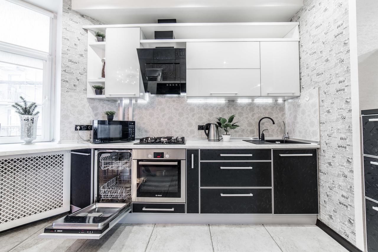 Апартаменты MGApartments 3 rooms Miasnikova sq. VIP Минск