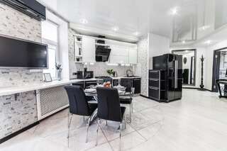 Апартаменты MGApartments 3 rooms Miasnikova sq. VIP Минск Апартаменты с 2 спальнями-19