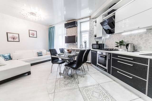 Апартаменты MGApartments 3 rooms Miasnikova sq. VIP Минск-3