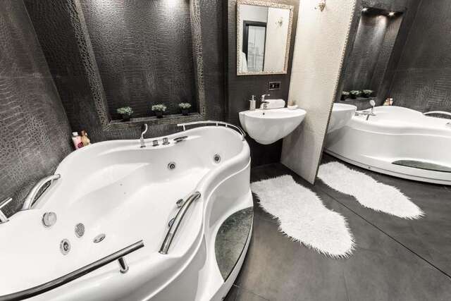 Апартаменты MGApartments 3 rooms Miasnikova sq. VIP Минск-16